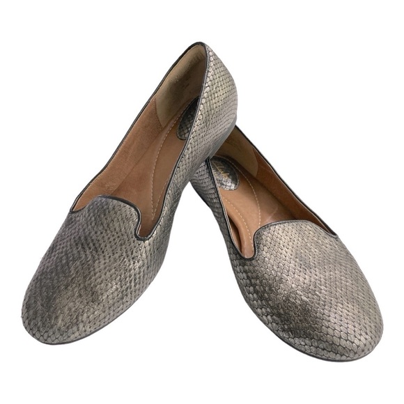 Clarks Women's Valley Lounge Loafer Size 9M Flat Shoe Metallic Pewter Snakeskin - Picture 2 of 11